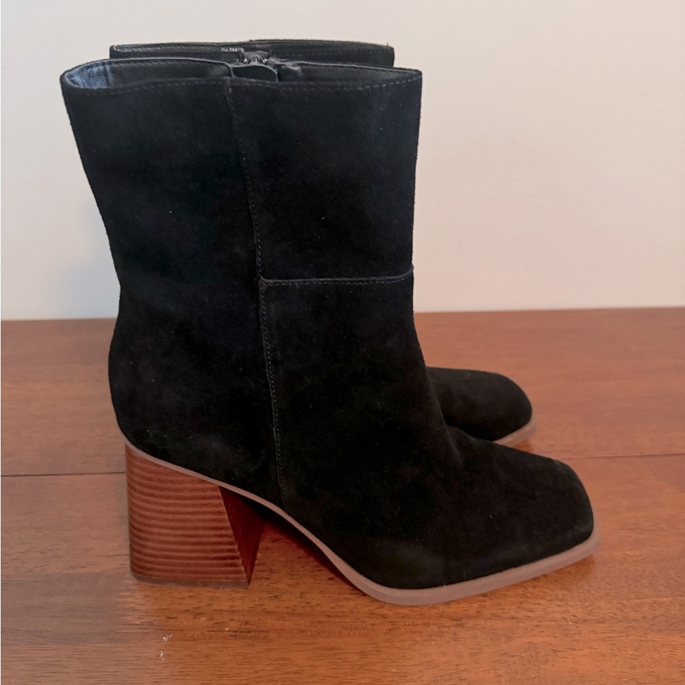 Crown Vintage Taren Boot in Black Suede-  New! In excellent condition!